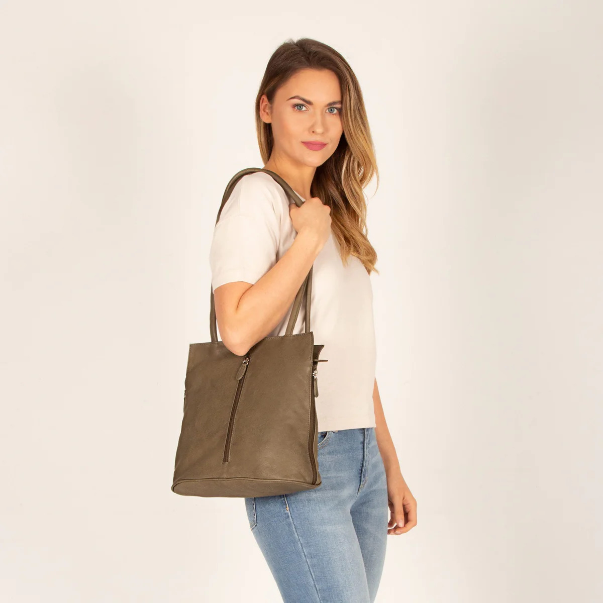 Women’s Convertible Backpack Rucksack Shoulder bag Genuine Soft Leather 2 in 1