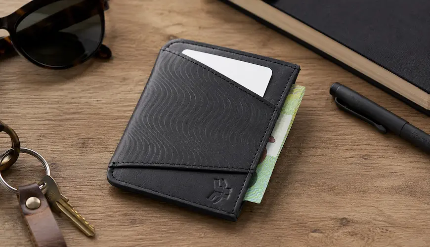Card Holder vs Wallet: Which One Should You Choose?
